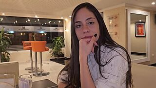 XNXX - I meet an old friend at a hotel and she invites me to her room.