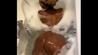 X XX - Bath time with Thabang Mphaka