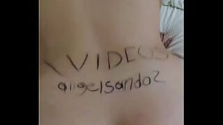 XXXXXXXXXX - Una tetona me da una rica chupada de pito y me rebota sus nalgas en mi verga