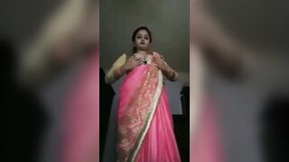 hindi bf - Indian babe hot nude show