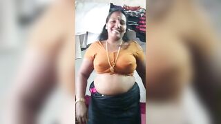 hot bhabhi sex South Aunty Stripping Saree