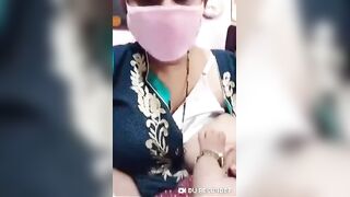 Desi Doodhwali Milf Aunty 2 Videos 2