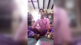 Indian young girl mastrubating in home XXX Video clips by