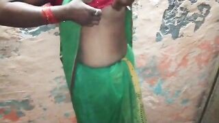 Village Bhabhi Fingering Pussy Her Husband Working Dubai | desi xxx