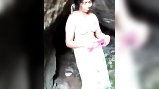 tamil aunty dress change & blowjob - desivdo auntymaza desi xxx