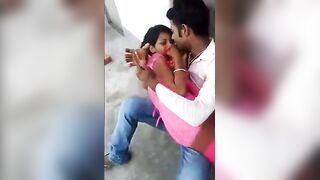 Desi lover kissing seen in open place - desivdo desi mms porn desi xxx