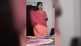 Mallu married aunty in nighty stripping for bf selfie - desivdo auntymaza desi xxx