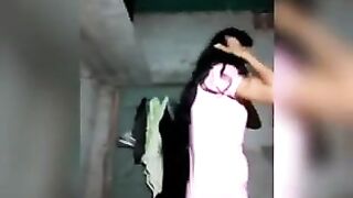 Cute girl Changing Top - desivdo desi mms xxx desi xxx