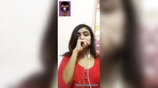 Desi Beautiful Cute Girl Showing Bf On Valentine | desixclip dinotube desi xxx