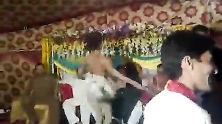 Lahore wedding mujra nude - desivdo kamababa desi xxx