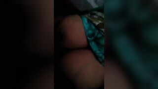 desi tamil aunty boobs show feel shy - desivdo mms maza desi xxx