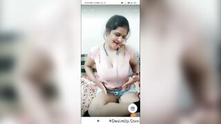 Super Cute Desi Girl For Boyfriend Braless Boobs Shaking Video - desi x clip  desi xxx