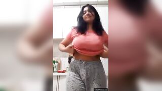 Opened Her Big BOOBS In The Kitchen - Fsiblog xxxw desi xxx