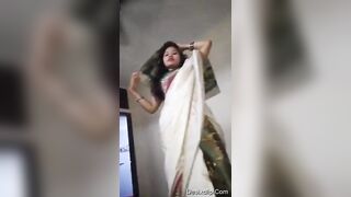 Desi Beautiful Girl Hotel Room Fuck Full Clips Part 1 - desixclip mms sex video desi xxx